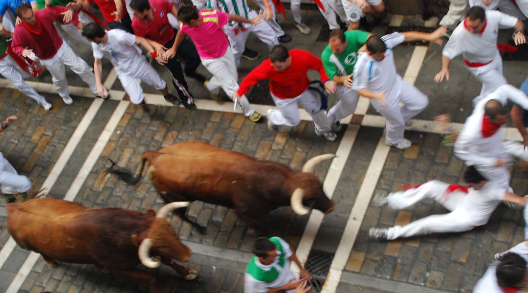 How to run with the bulls 2024 in San Fermin Pamplona Fiesta